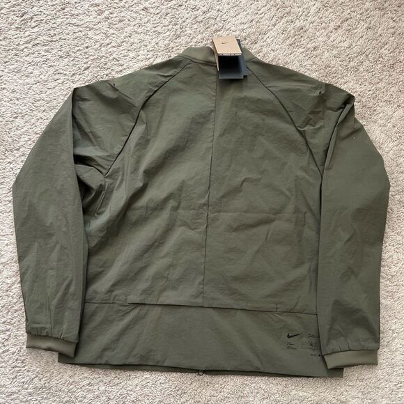 Nike APS Repel Versatile Bomber Jacket Olive Green - Picture 10 of 12